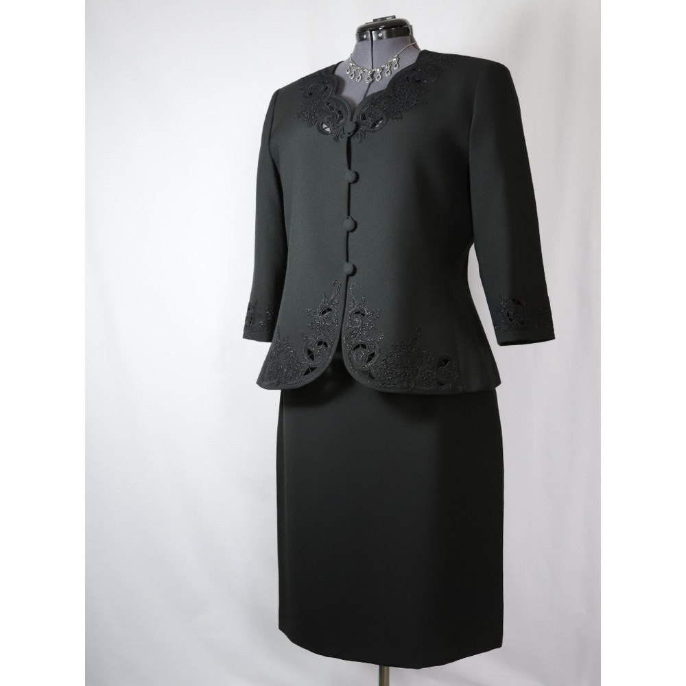 Le Suit Petite Skirt Suit